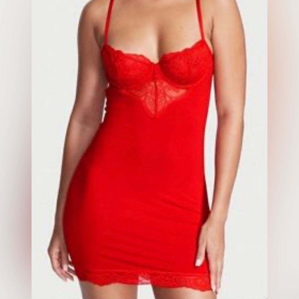 Victoria’s Secret Red Lace Underwire Slip Chemise Nightie XL
